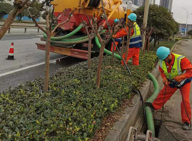 确山市政管道清淤